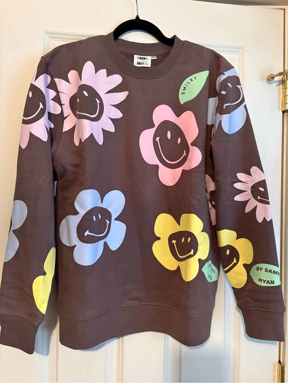 NWT! Crewneck Sweater